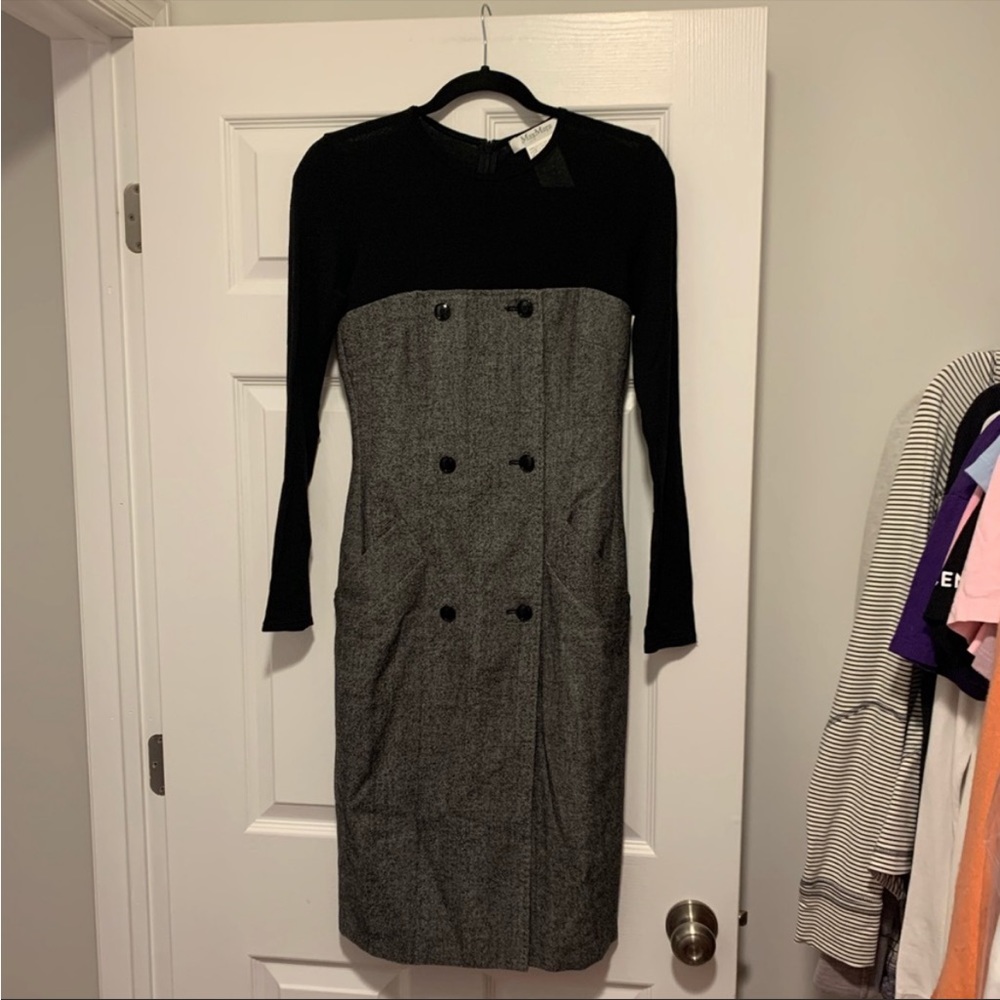 MaxMara Gray Black Button Dress